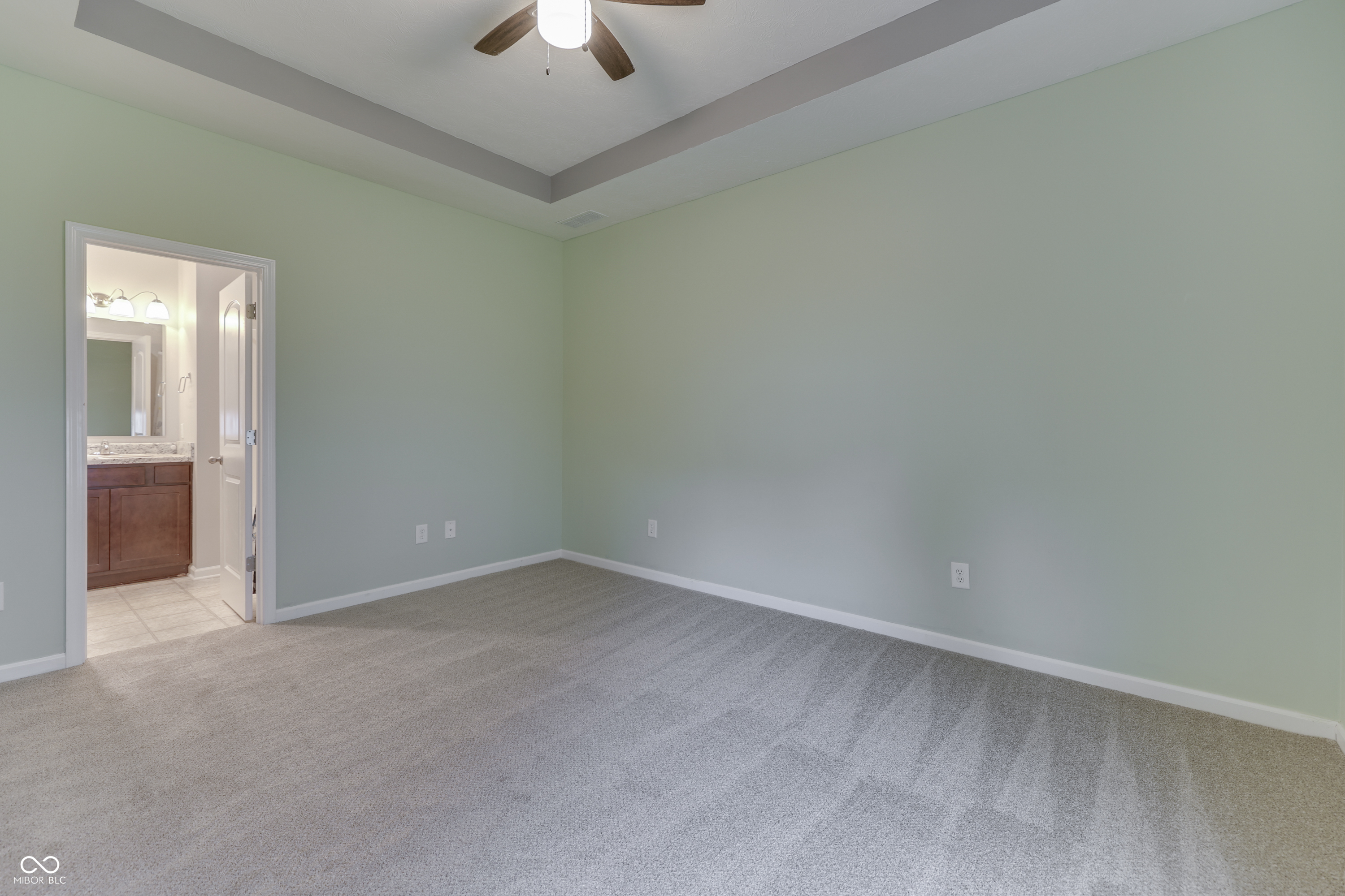 202 Longleaf Lane Greenfield, IN 46140 - Photo 19 of 39