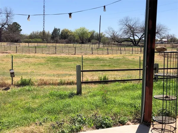 $2,500 | 4456 County Road 411, Glen Rose, TX 76043