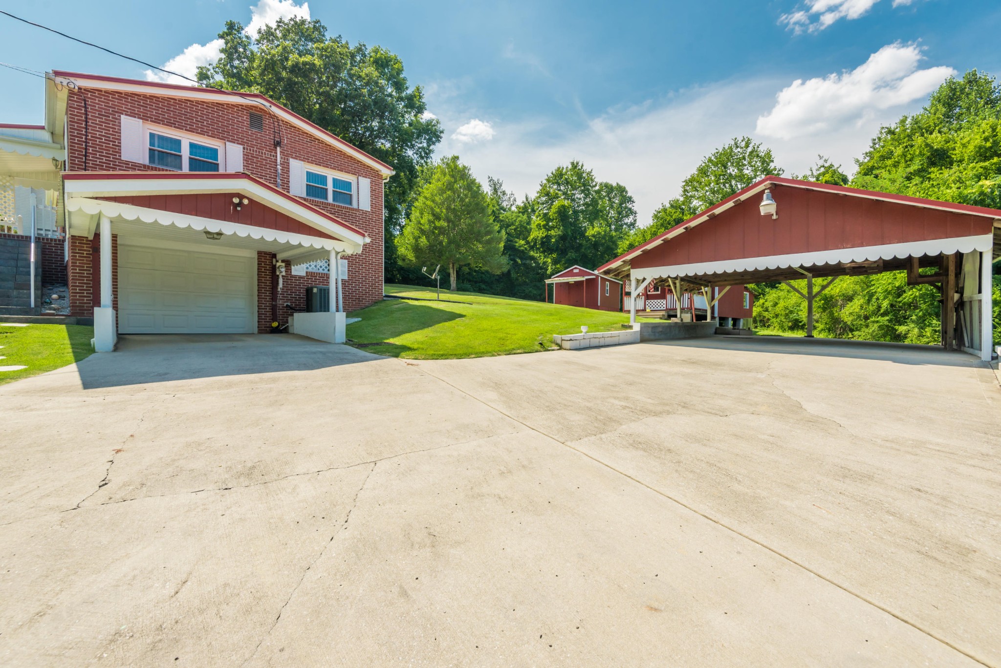 210 Lakeview Road Harriman, TN 37748 - Photo 6 of 35 Gallery Image 6