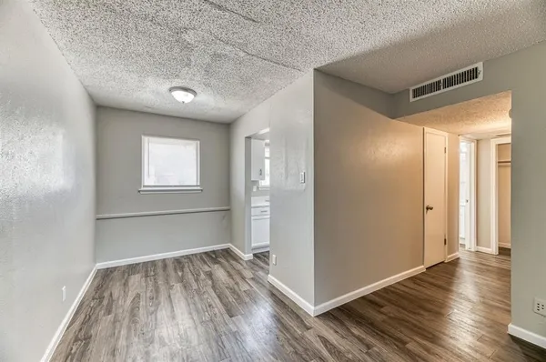 $695 | 5315 Columbia Avenue, Unit 214, Dallas, TX 75214