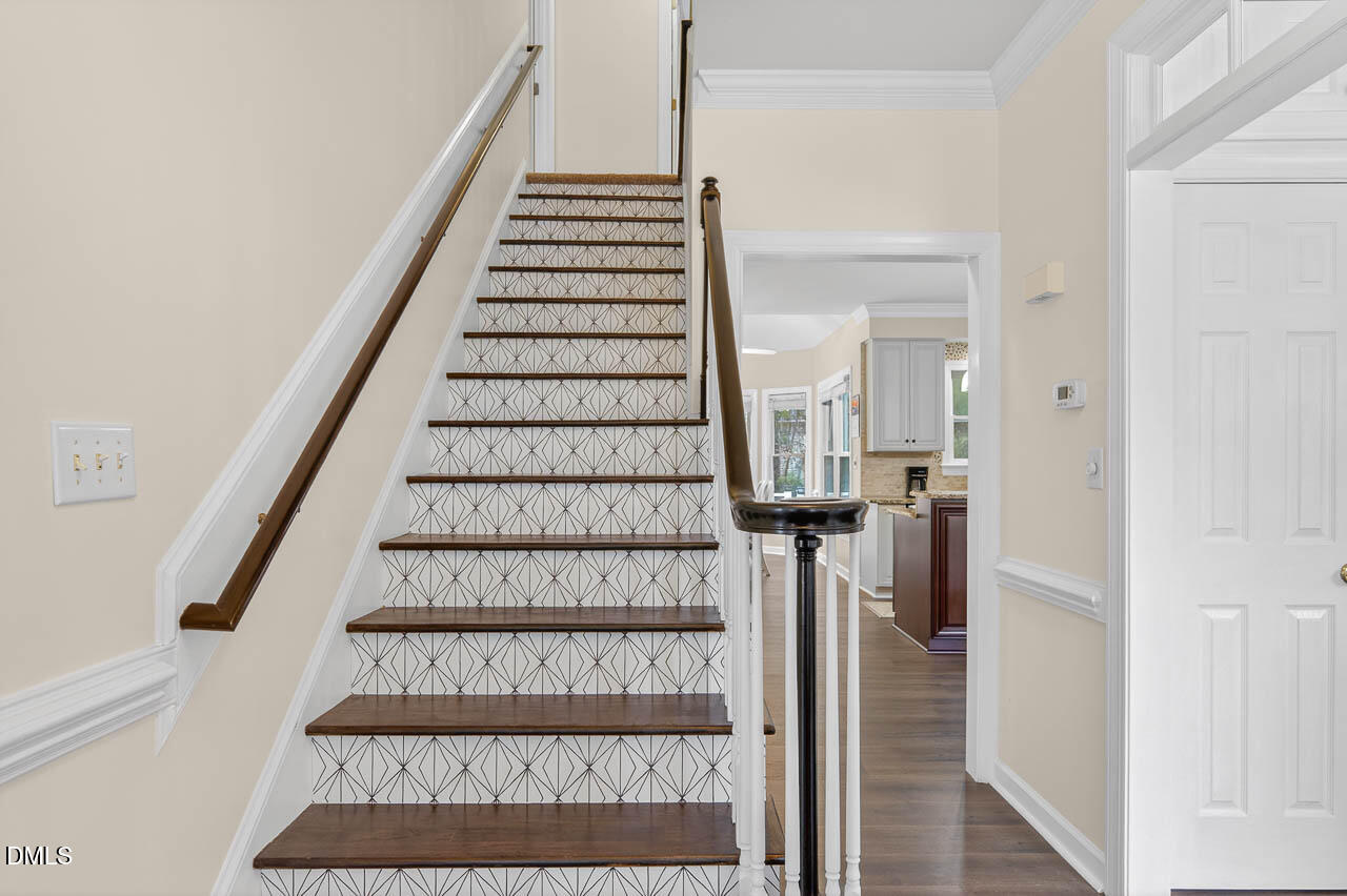 7905 Pony Pasture Court Raleigh, NC 27612 - Photo 12 of 42 7904 Pony Pasture Ct - Fotello interior-