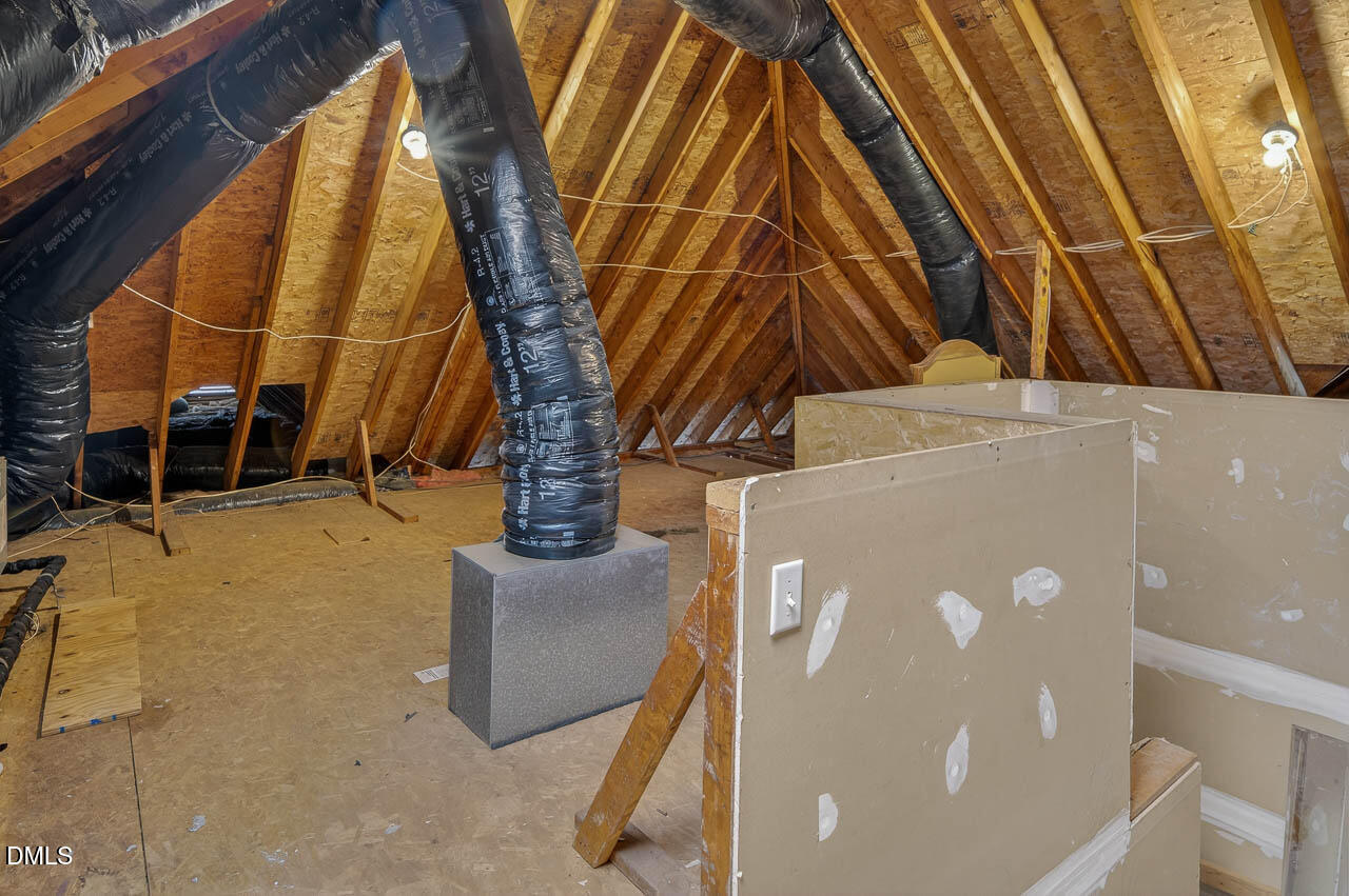 7905 Pony Pasture Court Raleigh, NC 27612 - Photo 41 of 42 7904 Pony Pasture Ct - Fotello interior-