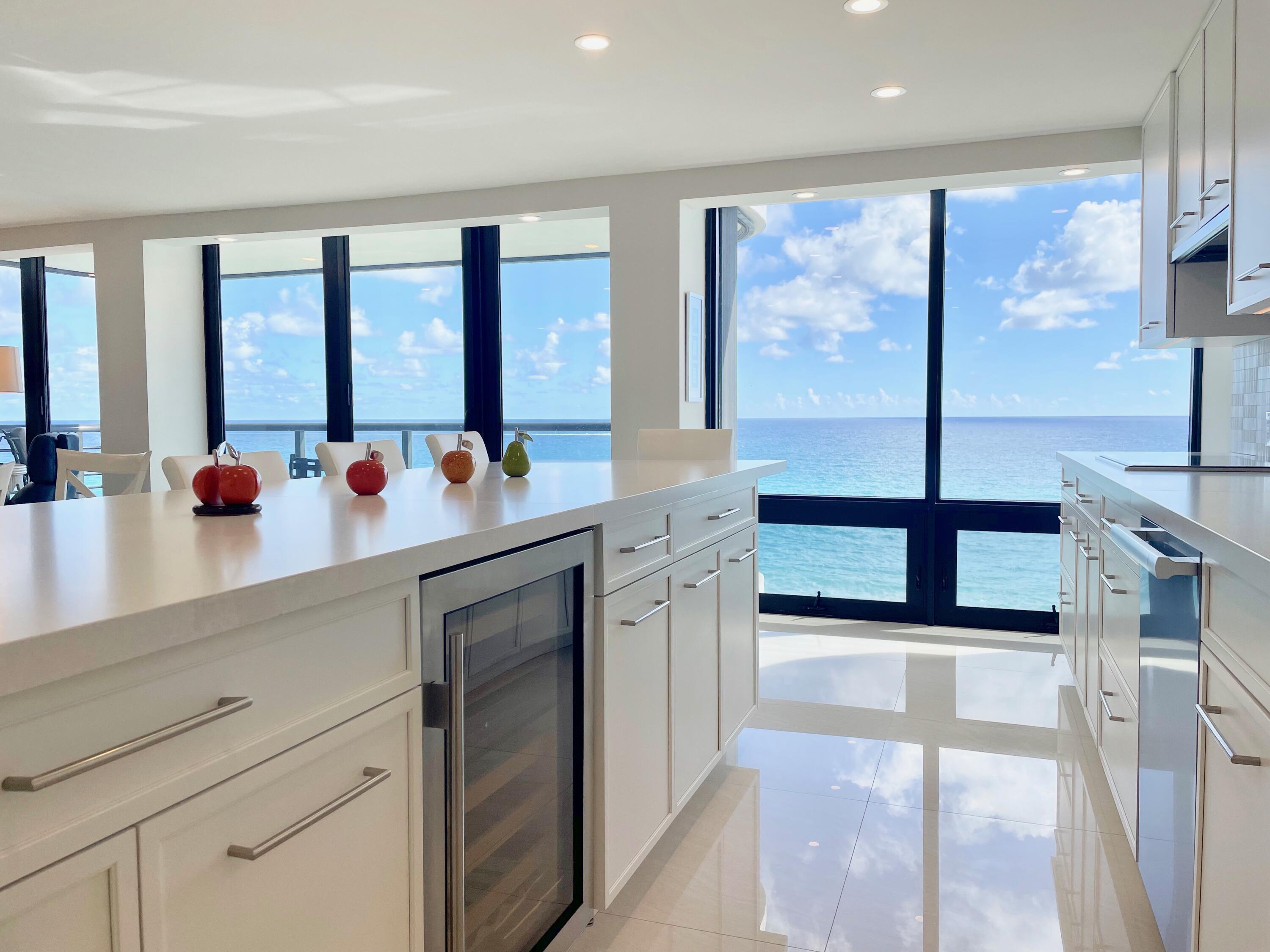 250 South Ocean Boulevard, Unit 6F Boca Raton, FL 33432 - Photo 27 of 94 IMG_2753