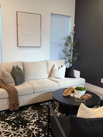 $1,850 | 5527 Denmark Street, Unit B, Houston, TX 77028