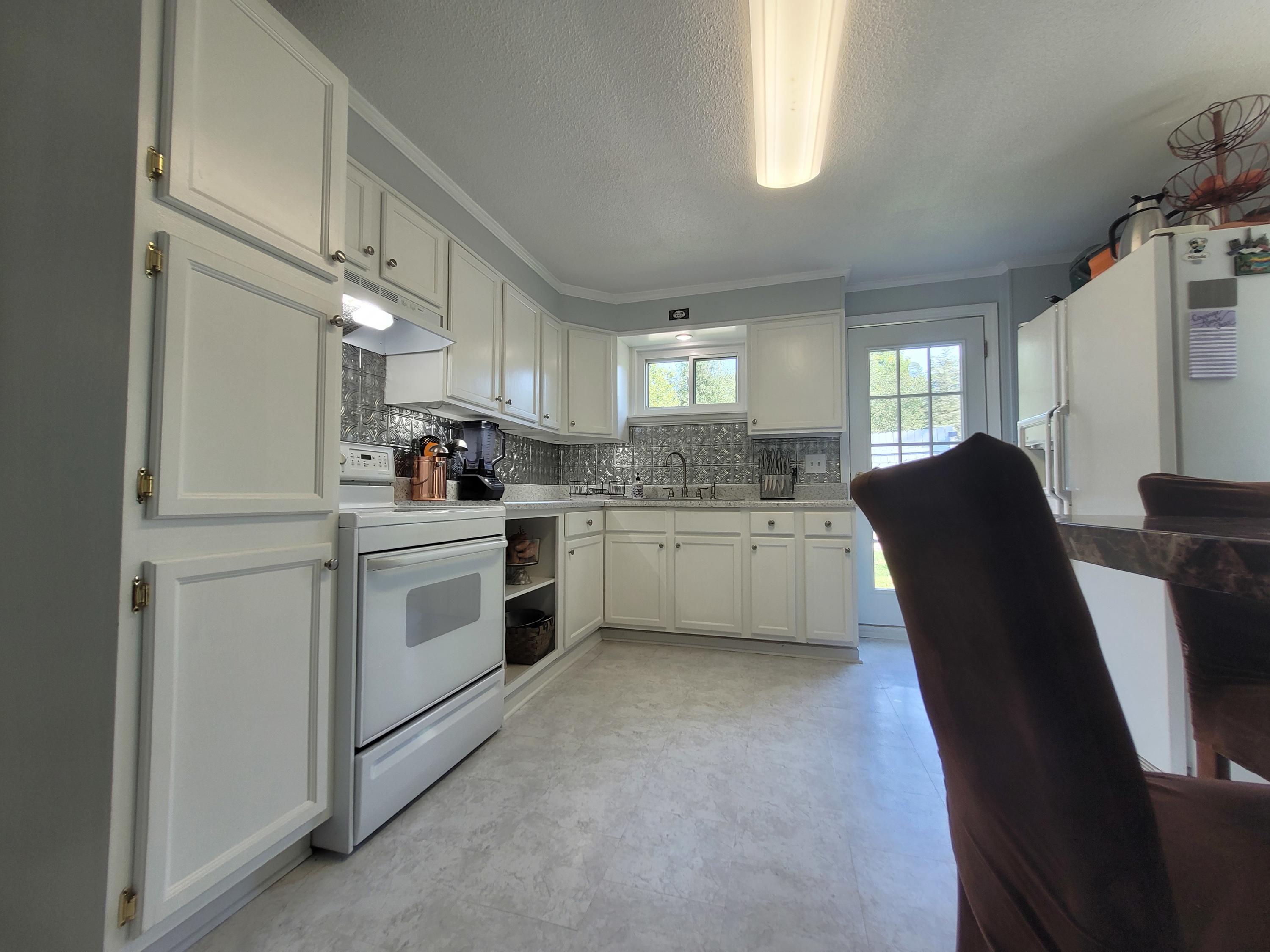 6528 Hunter Road Harrison, TN 37341 - Photo 12 of 34 20210808_102737