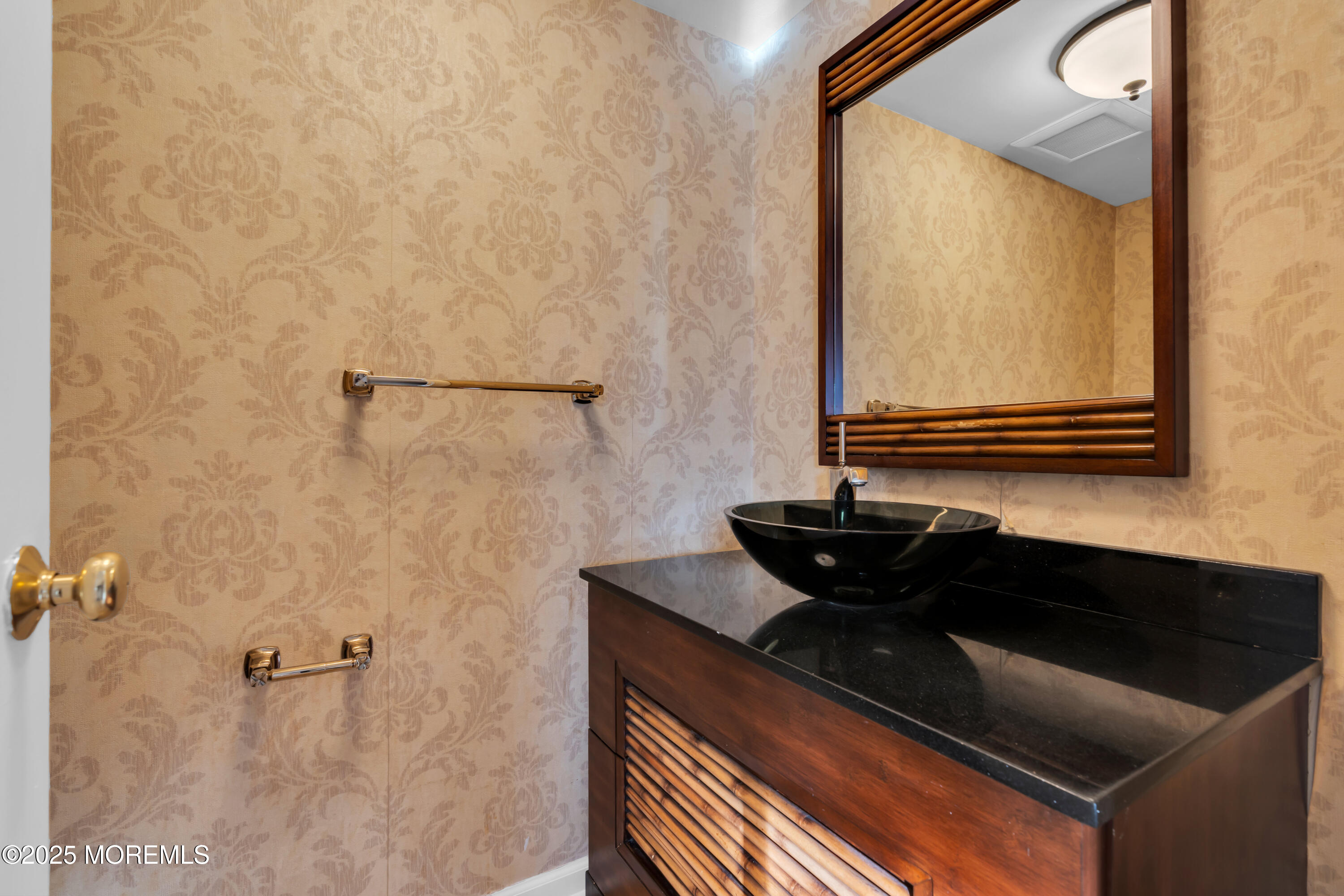 113 Arneytown-Hornerstown Road Allentown, NJ 08501 - Photo 17 of 77 041_dsc06325_139