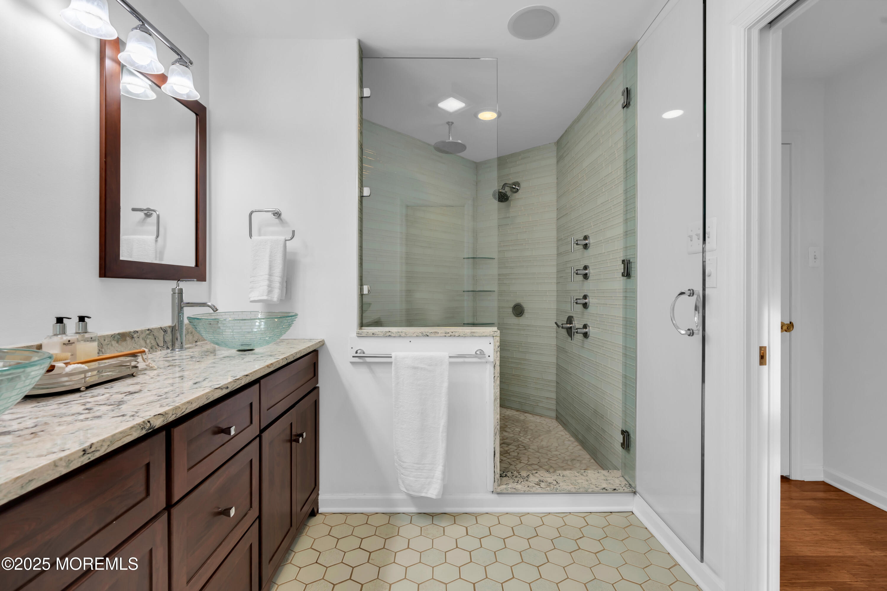 113 Arneytown-Hornerstown Road Allentown, NJ 08501 - Photo 24 of 77 051_dsc06375_704