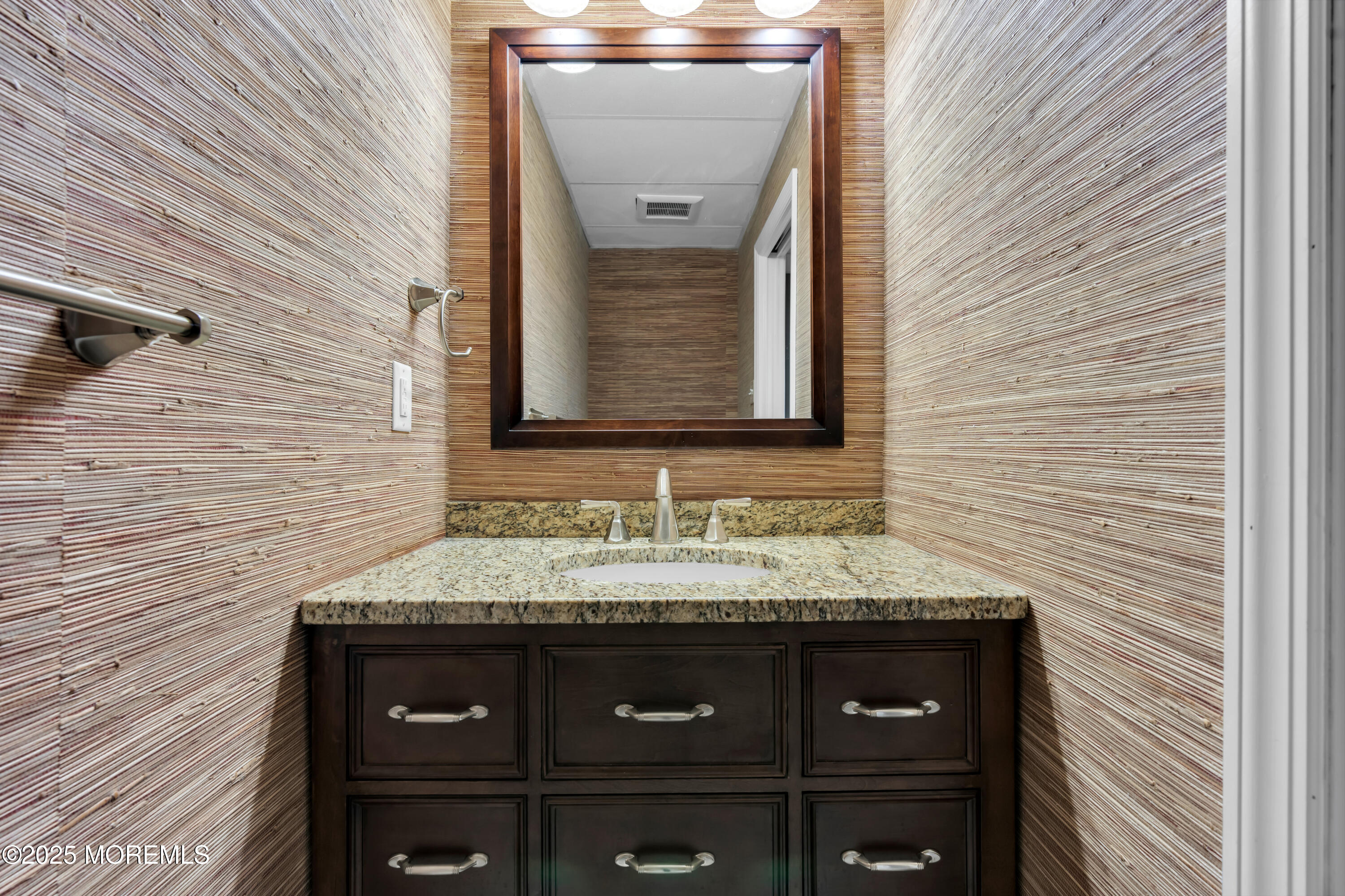 113 Arneytown-Hornerstown Road Allentown, NJ 08501 - Photo 42 of 77 074_dsc06490_731