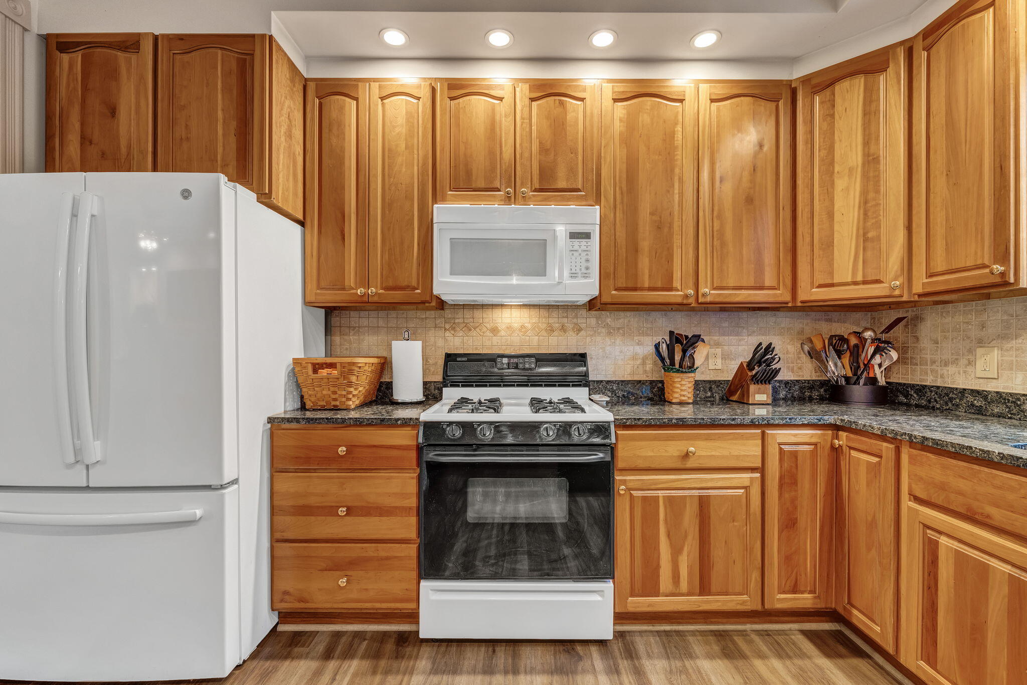 42 Stoney Ridge Road Ellsworth, ME 04605 - Photo 10 of 63 Kitchen