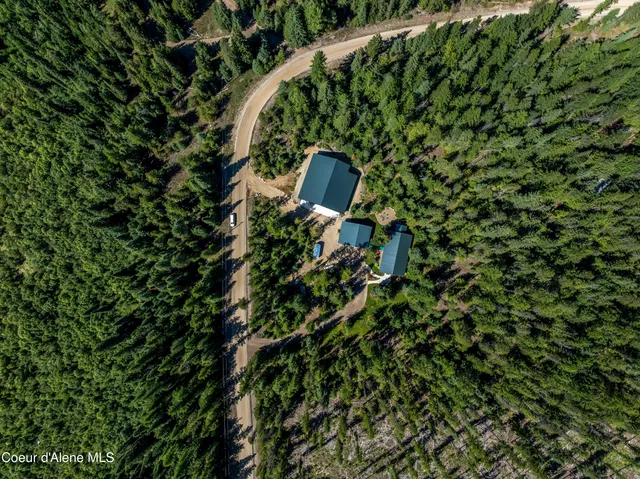 $998,000 | 2158 Reeder Creek Road, Nordman, ID 83848