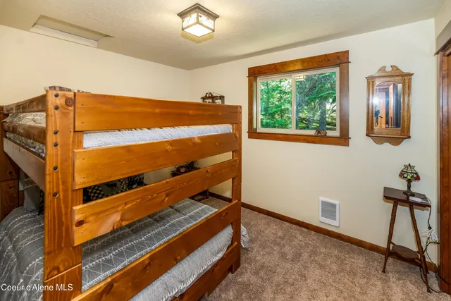 $998,000 | 2158 Reeder Creek Road, Nordman, ID 83848