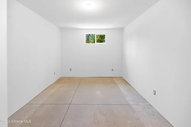 $998,000 | 2158 Reeder Creek Road, Nordman, ID 83848