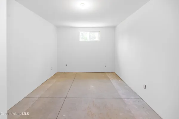 $998,000 | 2158 Reeder Creek Road, Nordman, ID 83848