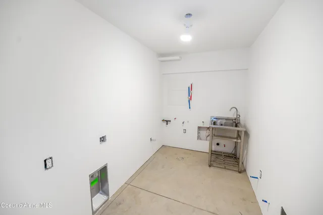 $998,000 | 2158 Reeder Creek Road, Nordman, ID 83848