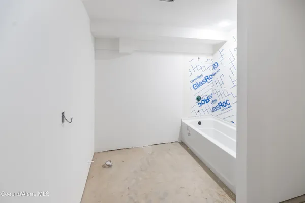 $998,000 | 2158 Reeder Creek Road, Nordman, ID 83848