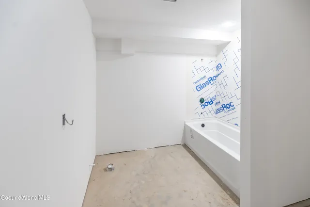 $998,000 | 2158 Reeder Creek Road, Nordman, ID 83848