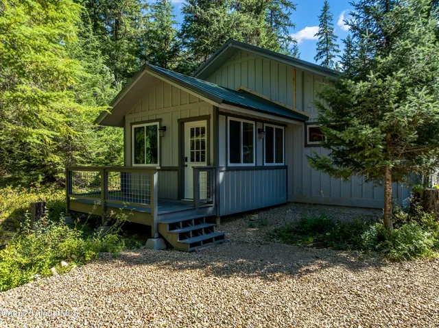 $998,000 | 2158 Reeder Creek Road, Nordman, ID 83848
