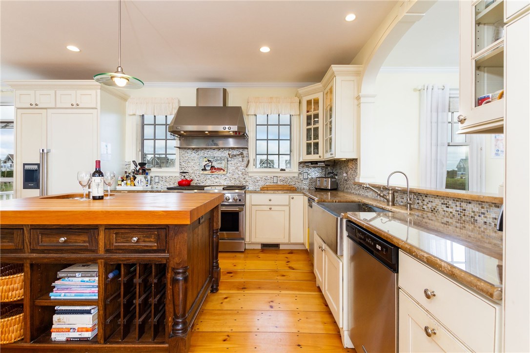 1738 Corn Neck Road Block Island, RI 02807 - Photo 15 of 50