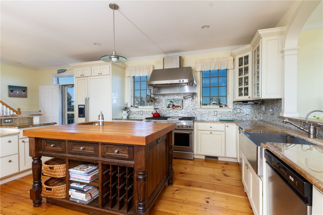 1738 Corn Neck Road Block Island, RI 02807 - Photo 16 of 50