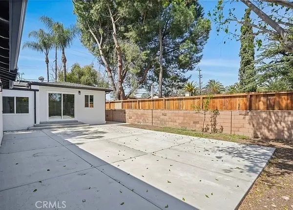 $1,950 | 8814 Haskell Avenue, North Hills, CA 91343