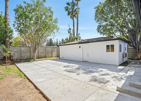 $1,950 | 8814 Haskell Avenue, North Hills, CA 91343