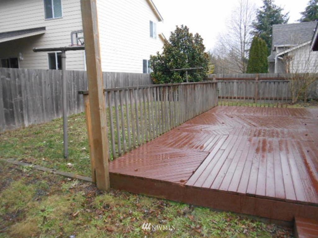 5318 Northeast 4th Street Renton, WA 98059 - Photo 5 of 24