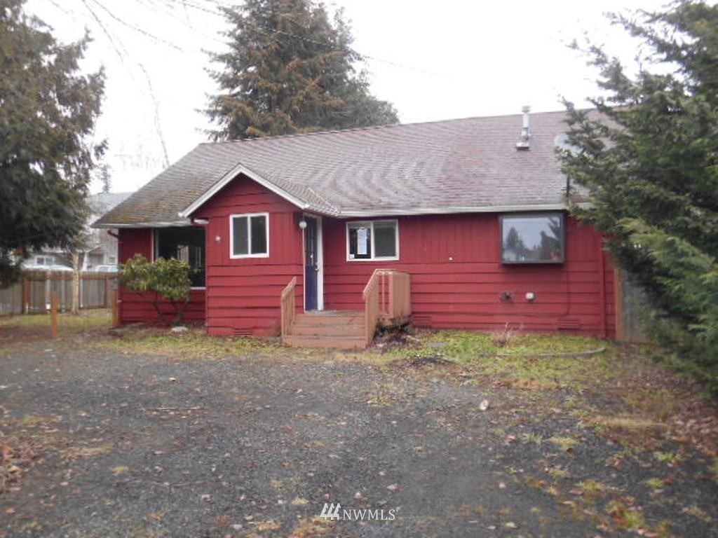 5318 Northeast 4th Street Renton, WA 98059 - Photo 7 of 24