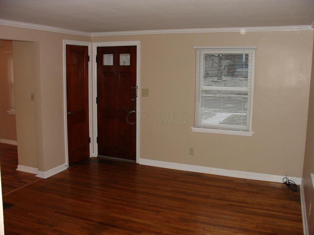 141 Chase Road Columbus, OH 43214 - Photo 5 of 19 Gallery Image 5