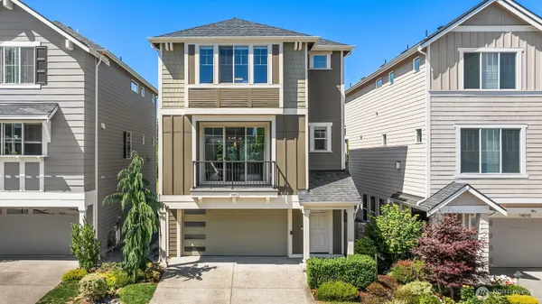 $925,000 | 14012 12th Place West, Lynnwood, WA 98087