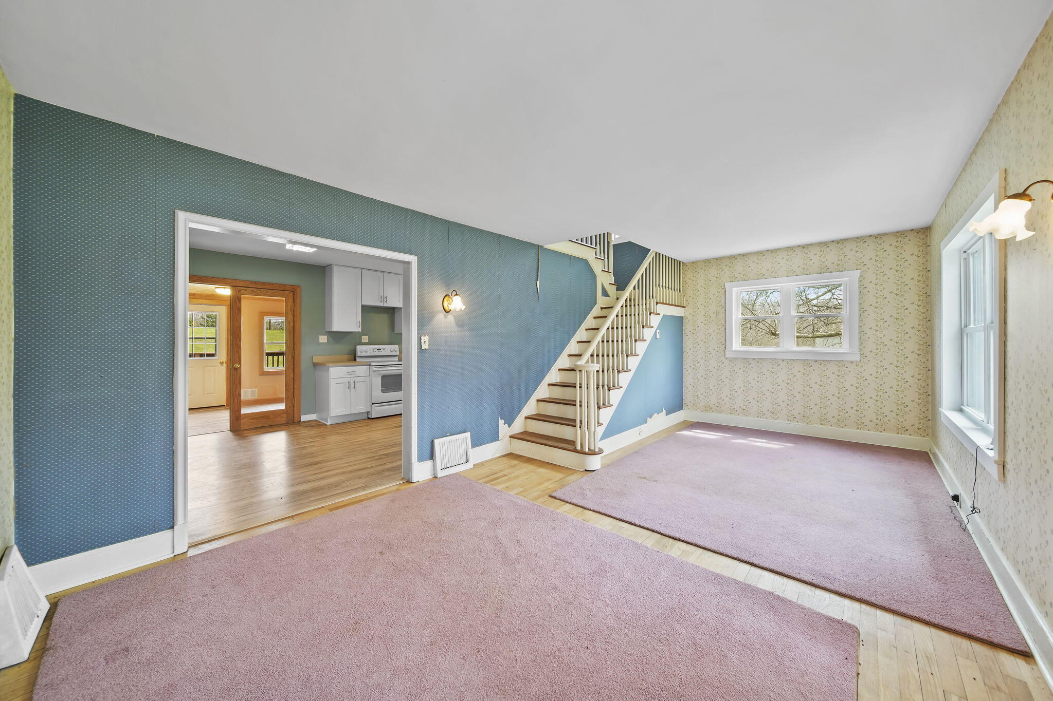 401 O'Brien Road Jackson, MI 49201 - Photo 5 of 43 9-web-or-mls-DSC09907