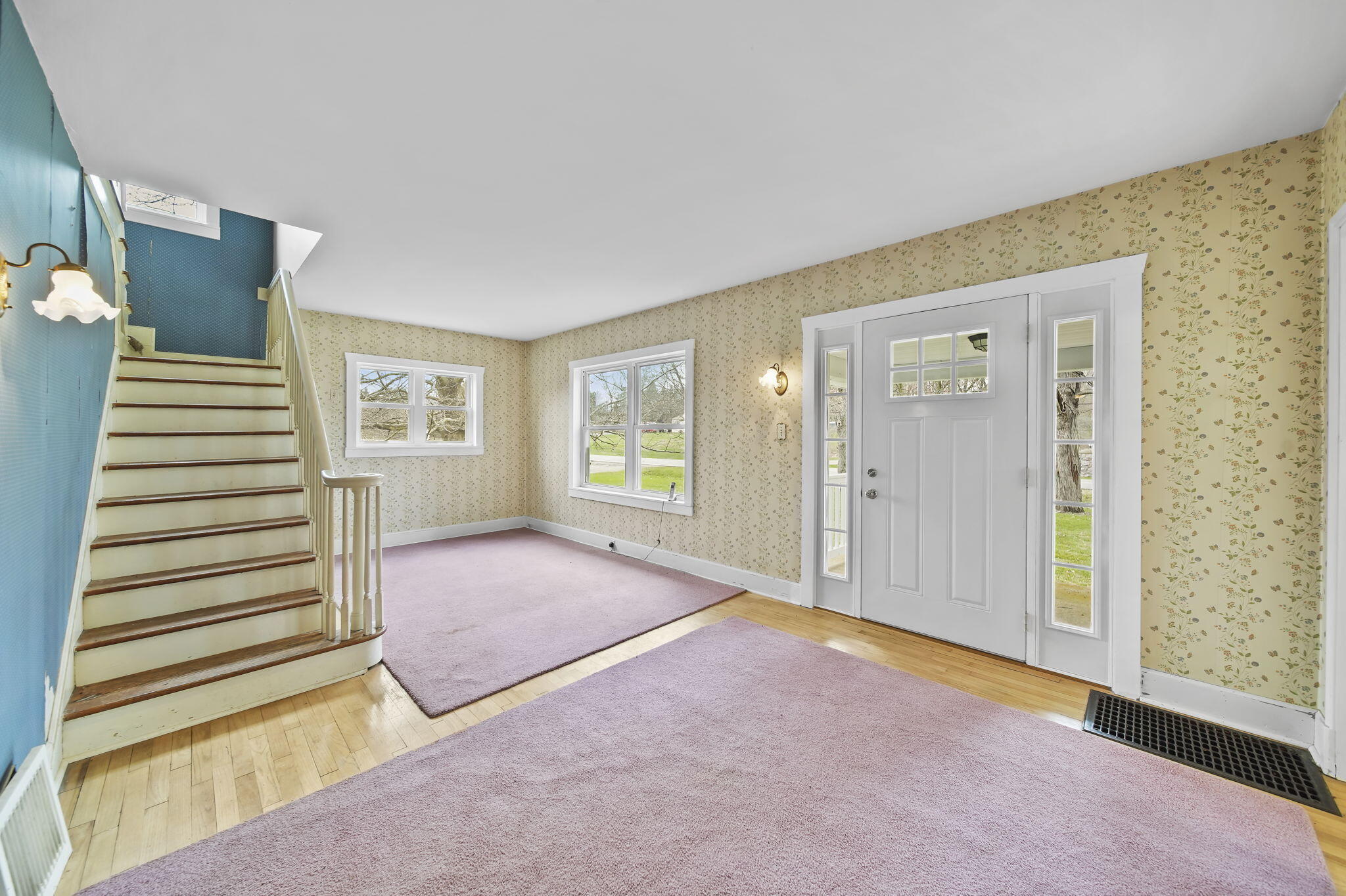 401 O'Brien Road Jackson, MI 49201 - Photo 6 of 43 6-web-or-mls-DSC09889
