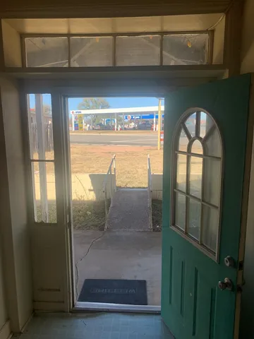 $220,000 | 611 West W Fort, Mason, TX 76856