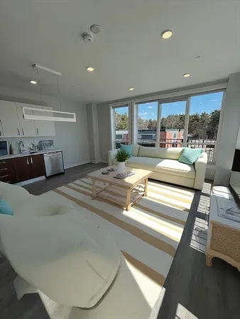 $2,395 | 148 Old Post Road, Unit 218, Sharon, MA 02067