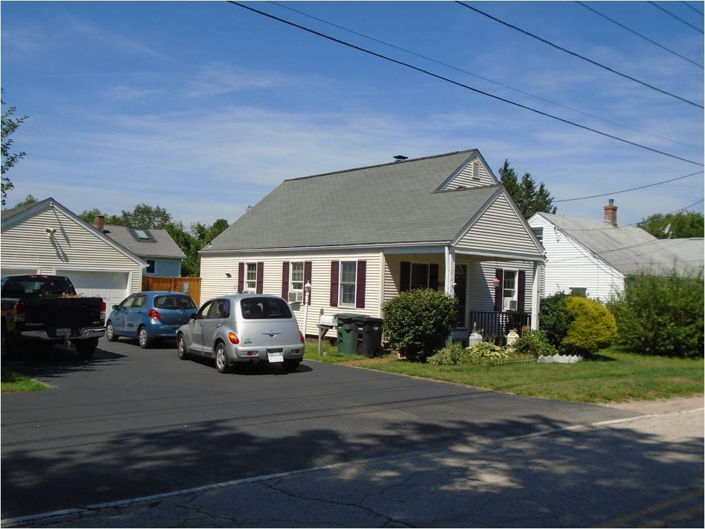298 Read Avenue Coventry, RI 02816 - Photo 1 of 12 Gallery Image 1