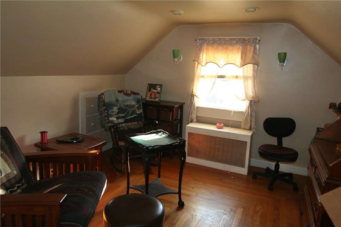 298 Read Avenue Coventry, RI 02816 - Photo 11 of 12 Gallery Image 11