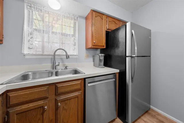 $169,900 | 12944 Bryce Canyon Drive, Maryland Heights, MO 63043