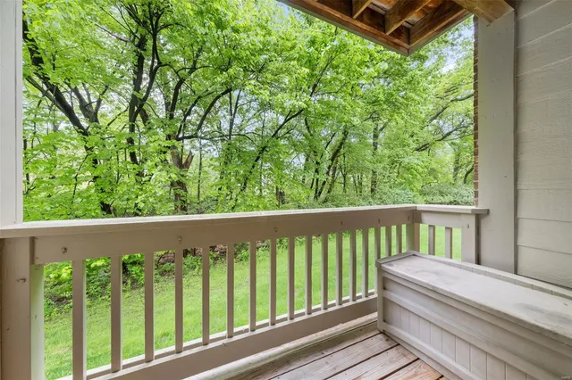 $169,900 | 12944 Bryce Canyon Drive, Maryland Heights, MO 63043