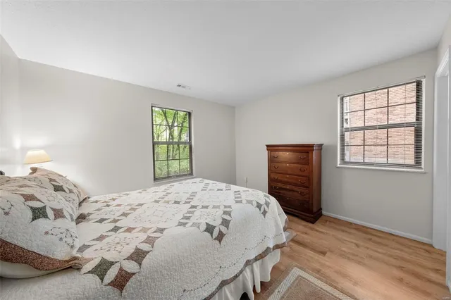 $169,900 | 12944 Bryce Canyon Drive, Maryland Heights, MO 63043