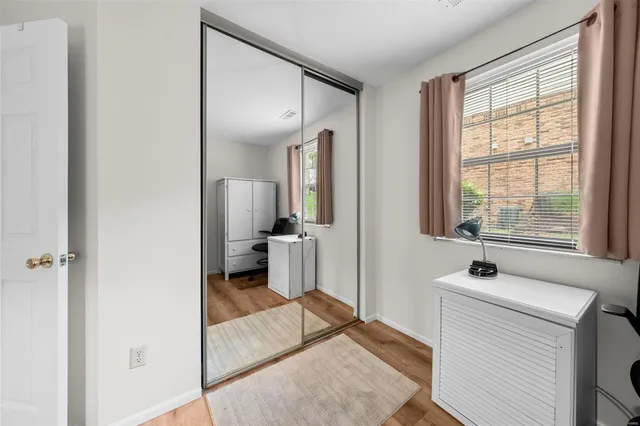 $169,900 | 12944 Bryce Canyon Drive, Maryland Heights, MO 63043