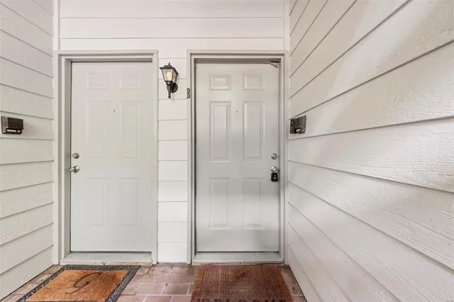 $169,900 | 12944 Bryce Canyon Drive, Maryland Heights, MO 63043