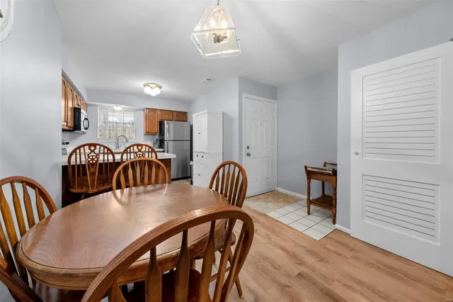 $169,900 | 12944 Bryce Canyon Drive, Maryland Heights, MO 63043