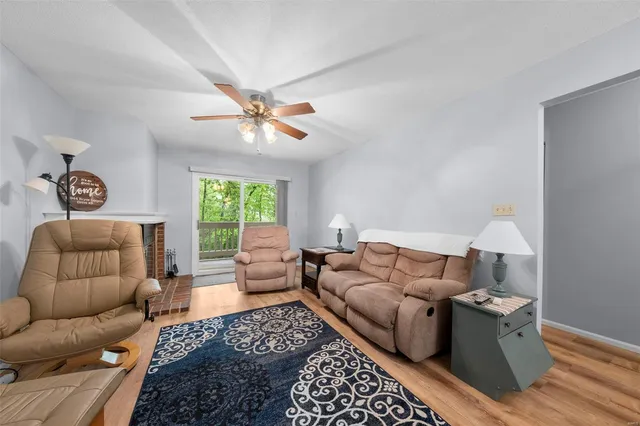 $169,900 | 12944 Bryce Canyon Drive, Maryland Heights, MO 63043