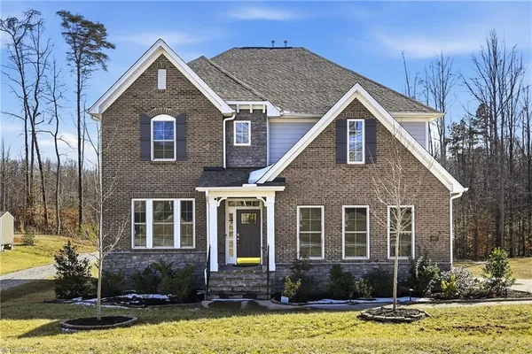 $3,200 | 8867 Bakersfield Drive, Kernersville, NC 27284