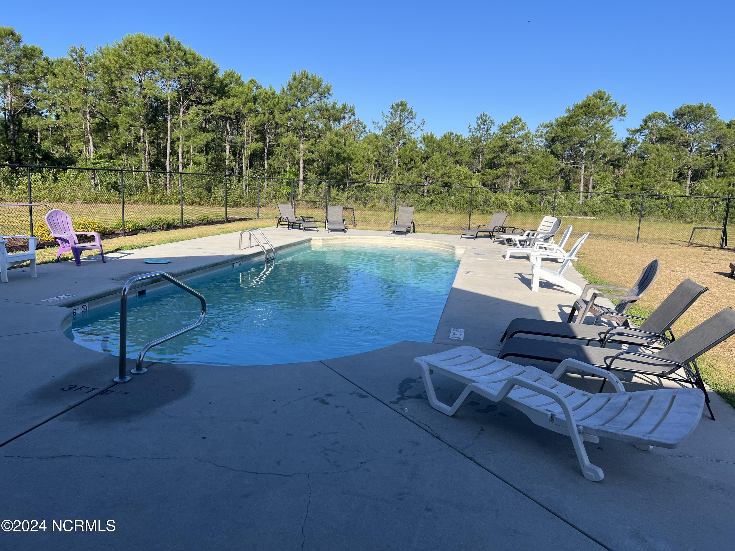 411 Elgin Road Hubert, NC 28539 - Photo 56 of 62 Community Pool