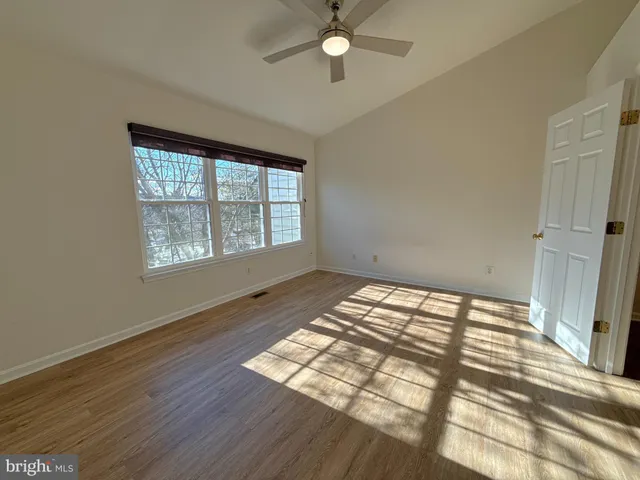 $3,200 | 1191 Cypress Tree Place, Herndon, VA 20170