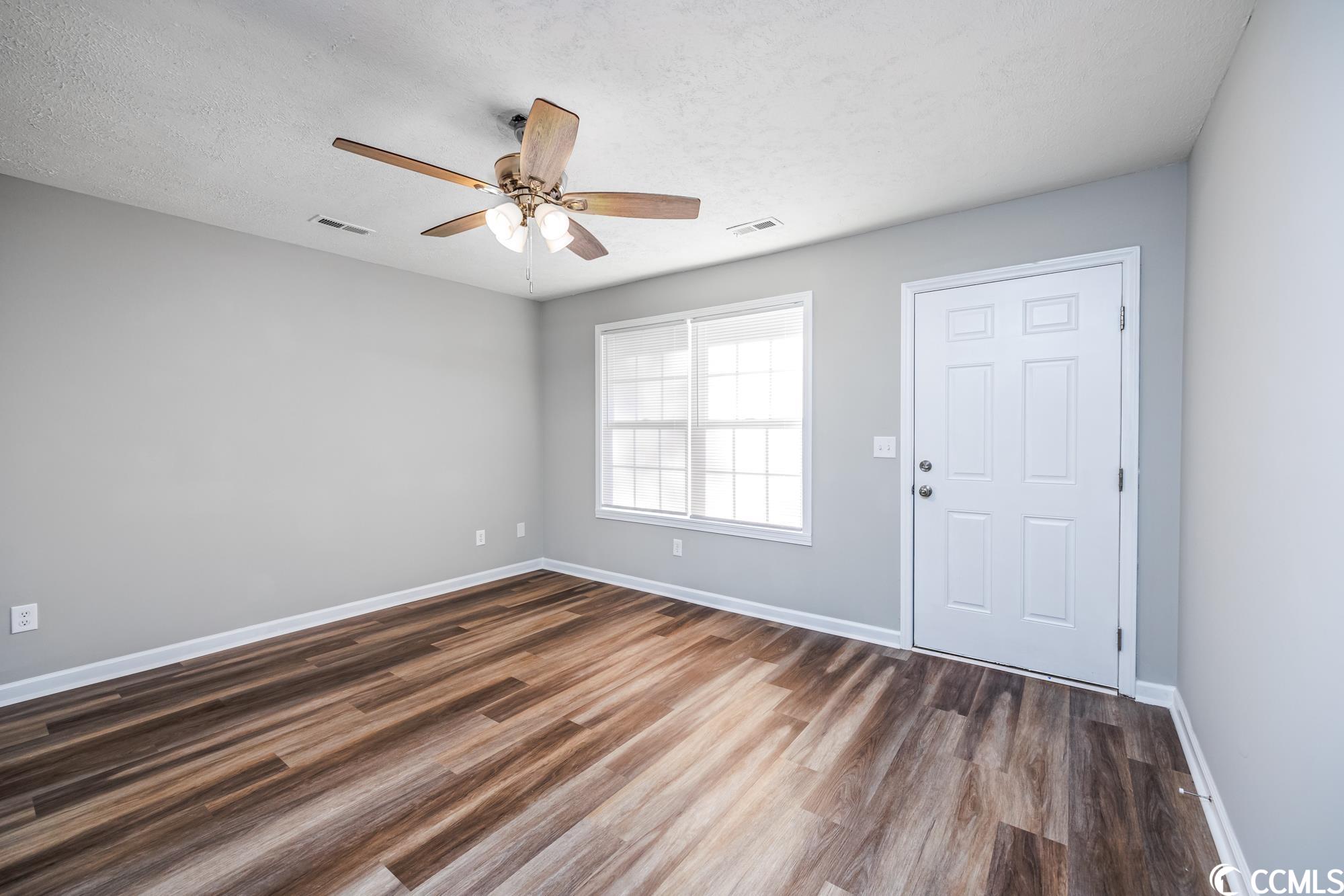 3562 Wayside Road Conway, SC 29527 - Photo 4 of 32 Gallery Image 4