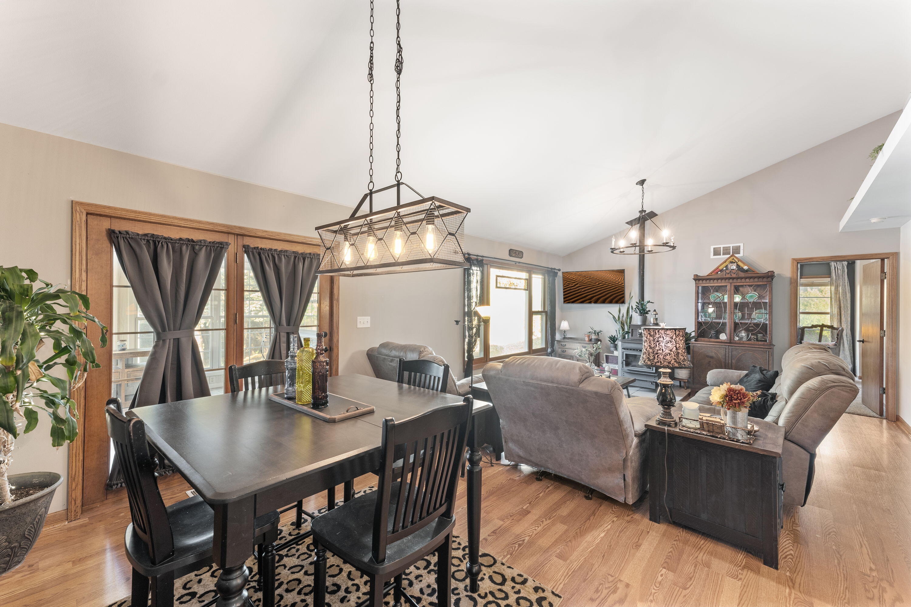 N9143 Ash Street East Troy, WI 53120 - Photo 9 of 24 9_ChrisGP1138085