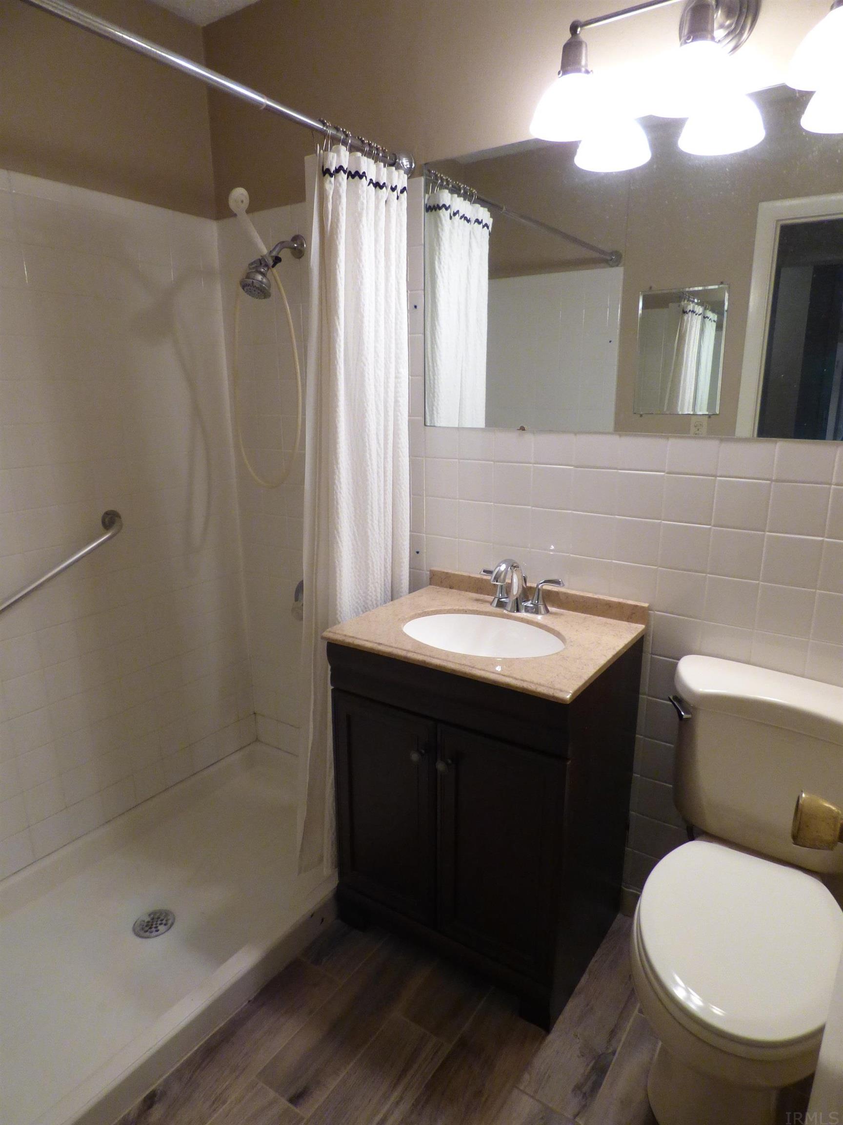 2600 Topsfield Road, Unit 417 South Bend, IN 46614 - Photo 9 of 15 Gallery Image 9