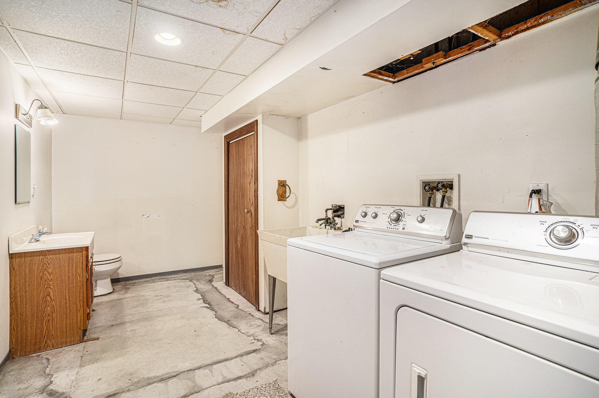 1501 Garrison Road Muskegon, MI 49441 - Photo 28 of 34 021_file_42