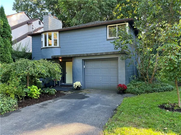 $1,495 | 24 Menlo Place, Rochester, NY 14620
